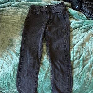 Women’s Black Skinny Jeggings